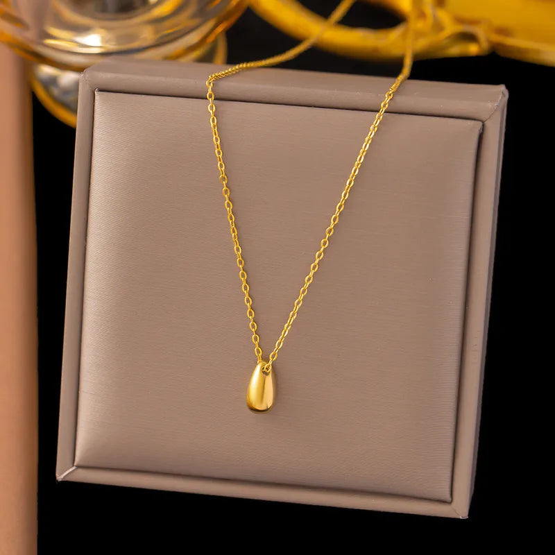 Collar Gota de agua Impermeable NAXE Acero 304 Bañado en Oro